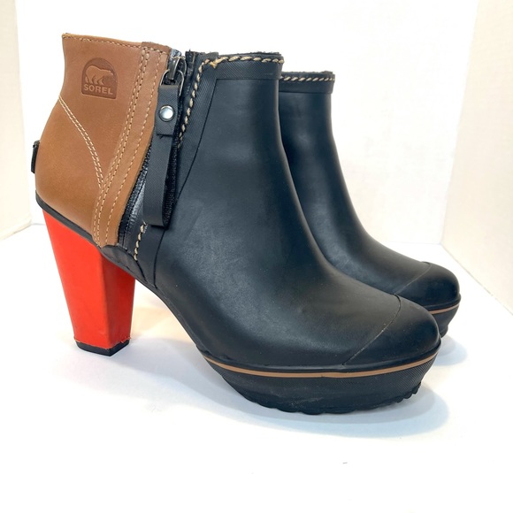 Sorel Shoes - SOREL MEDINA COLOR BLOCK HEELED RAIN BOOT SIZE 8